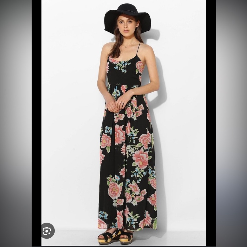 MOVING SALE | Women’s Urban Outfitters Floral Maxi Sundress, Size Medium - Picture 2 of 7